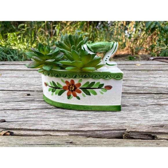 Vintage 1960s Ceramic SAD Iron Planter Vase floral - Picture 14 of 16